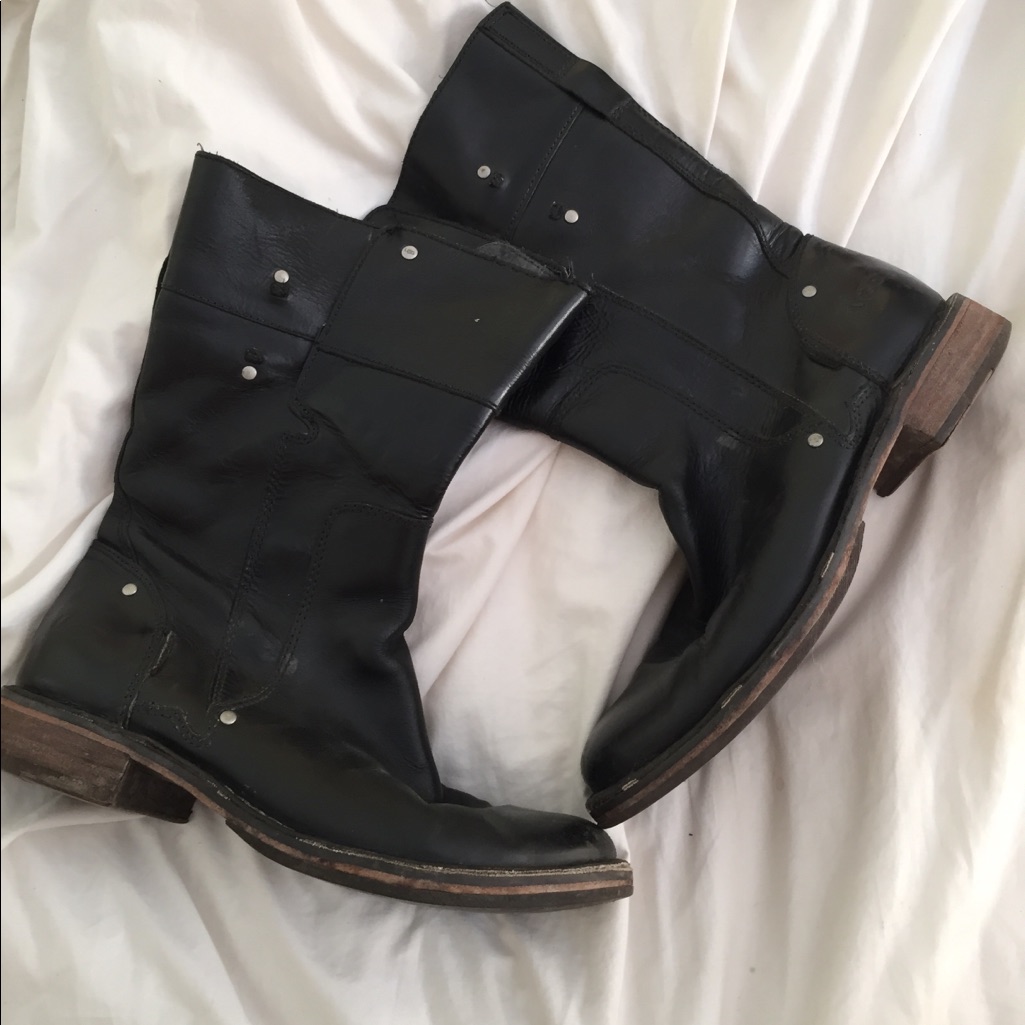 Ugg Moto Boot